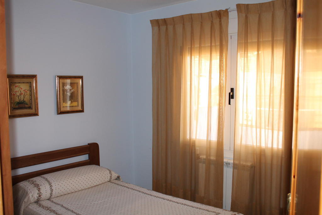 Casa De La Virginia Holiday home Valdealgorfa